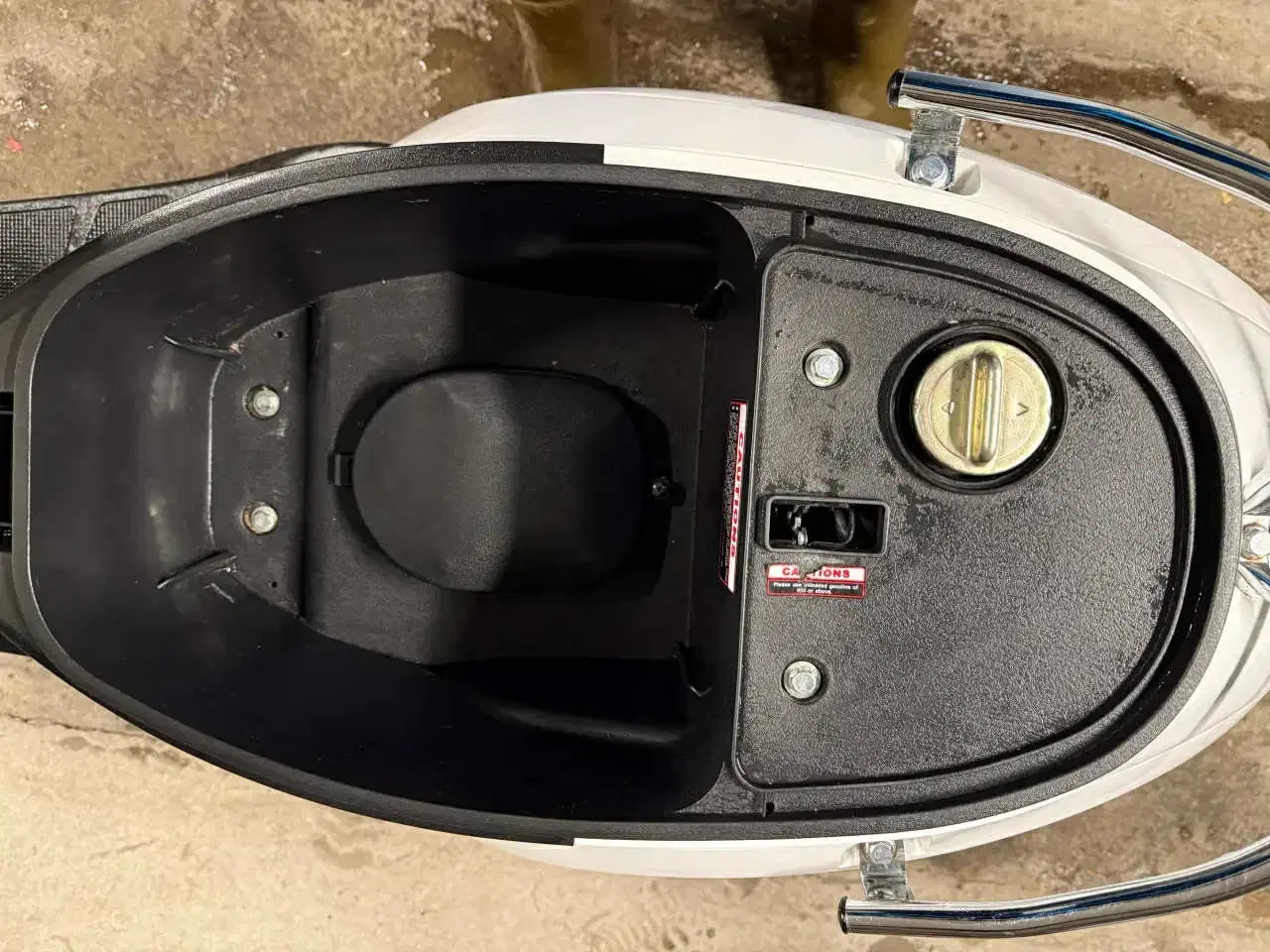 Billede 4 - Motowell Elenor hvid scooter
