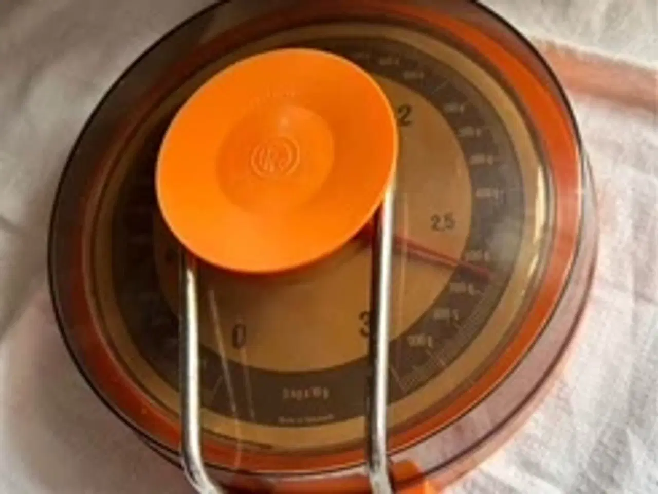 Billede 3 - brødskærer vægt dåser madopskrifter se flere foto