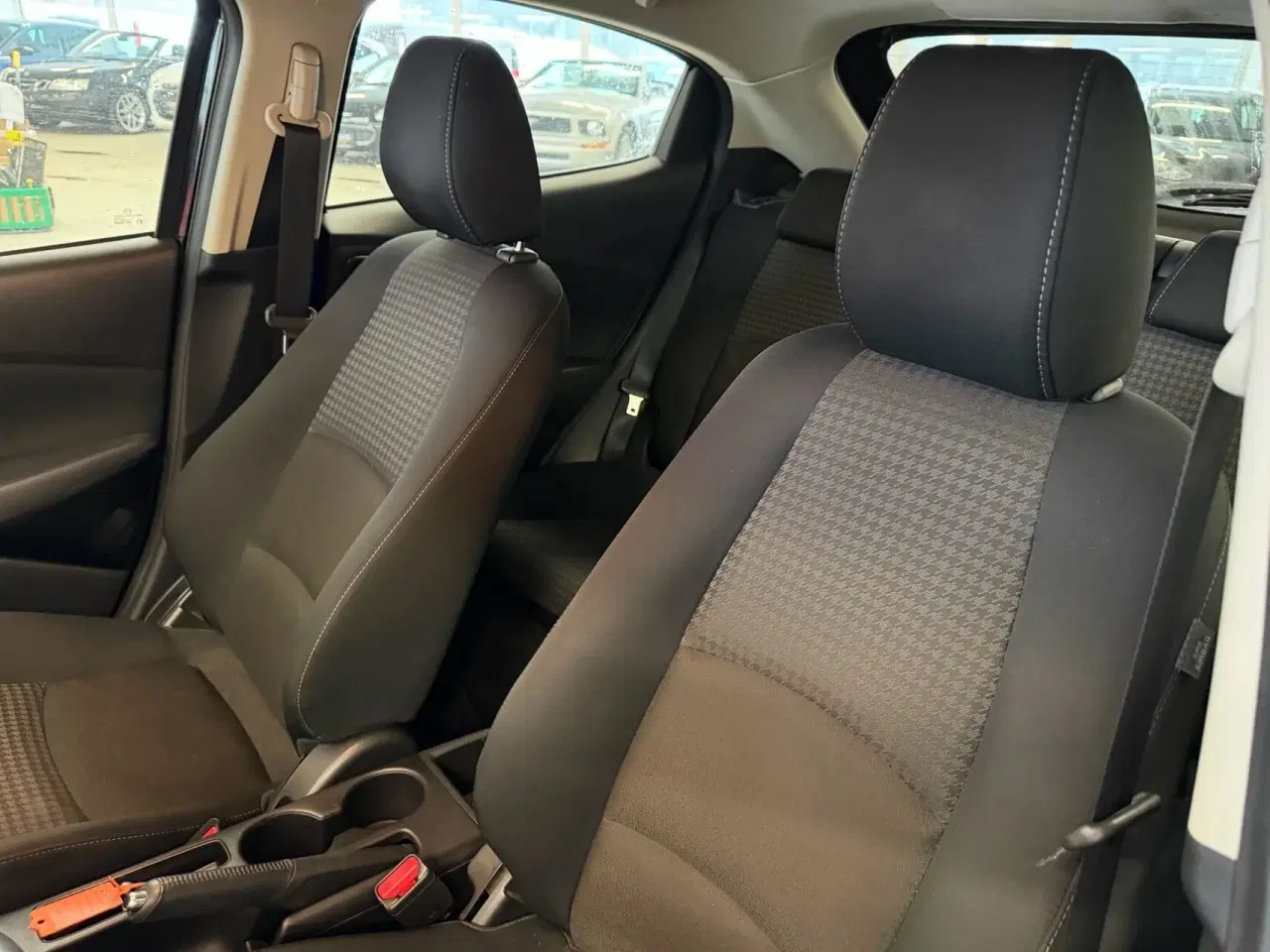 Billede 6 - Mazda 2 1,5 Vision 90HK 5d