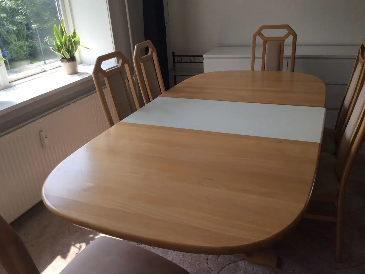 Billede 5 - Flot spisebord uden stole