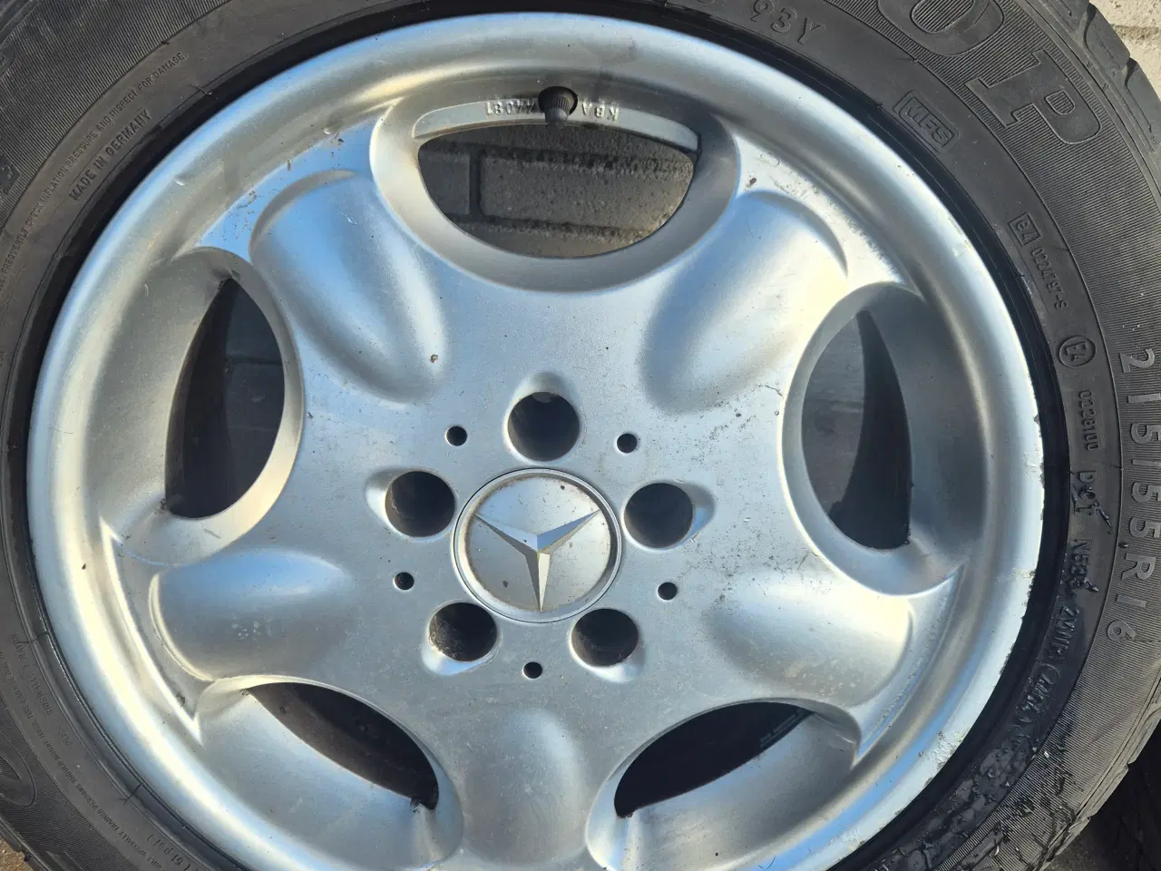 Billede 2 - 16" merceded fælge med dæk