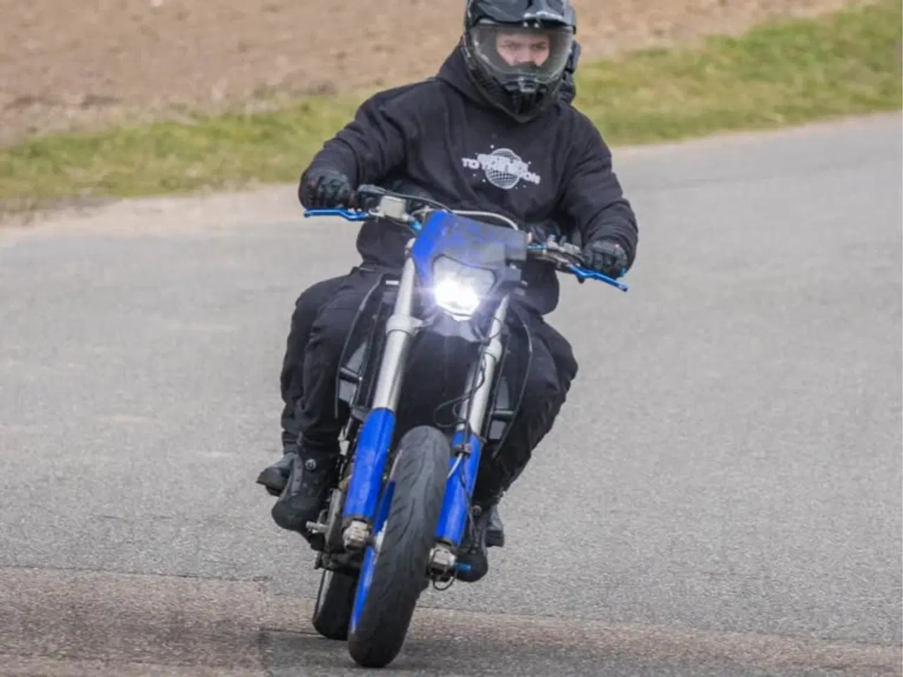 Billede 1 - KTM 640 lc4 2004