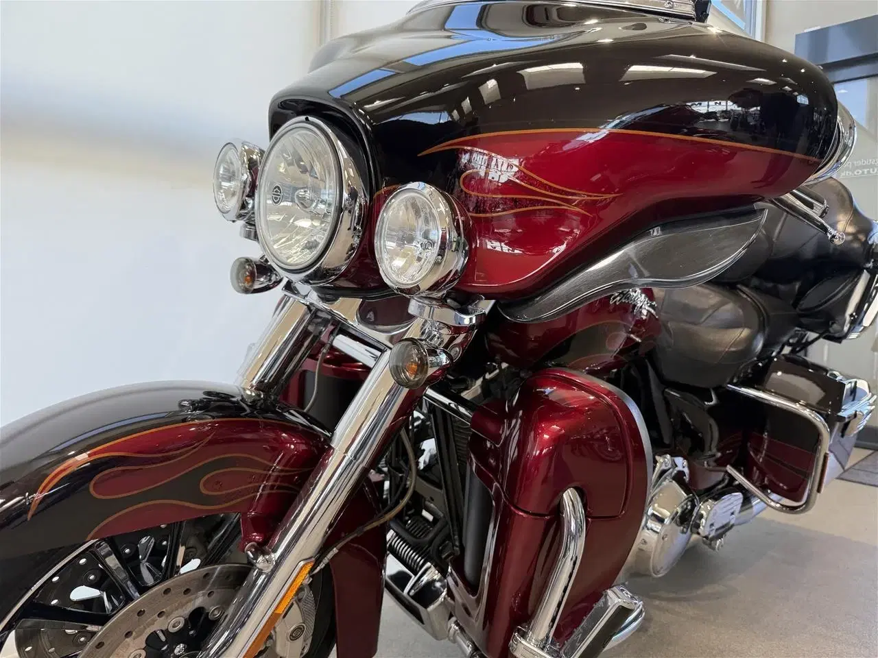 Billede 25 - Harley-Davidson FLHTCUSE Electra Glide Ultra Classic CVO 110"