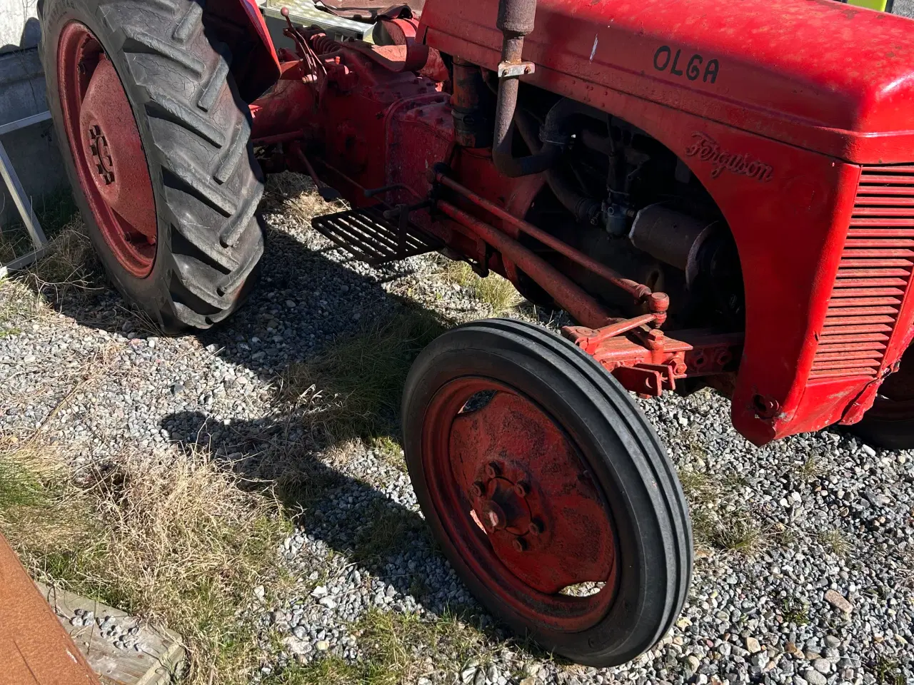 Billede 1 - Massey Ferguson traktor 