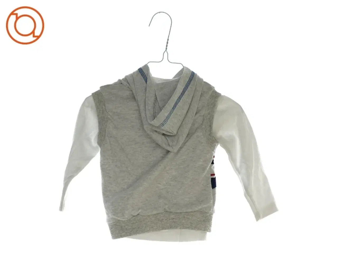 Billede 2 - Bluse med vest (str. ca. 74)