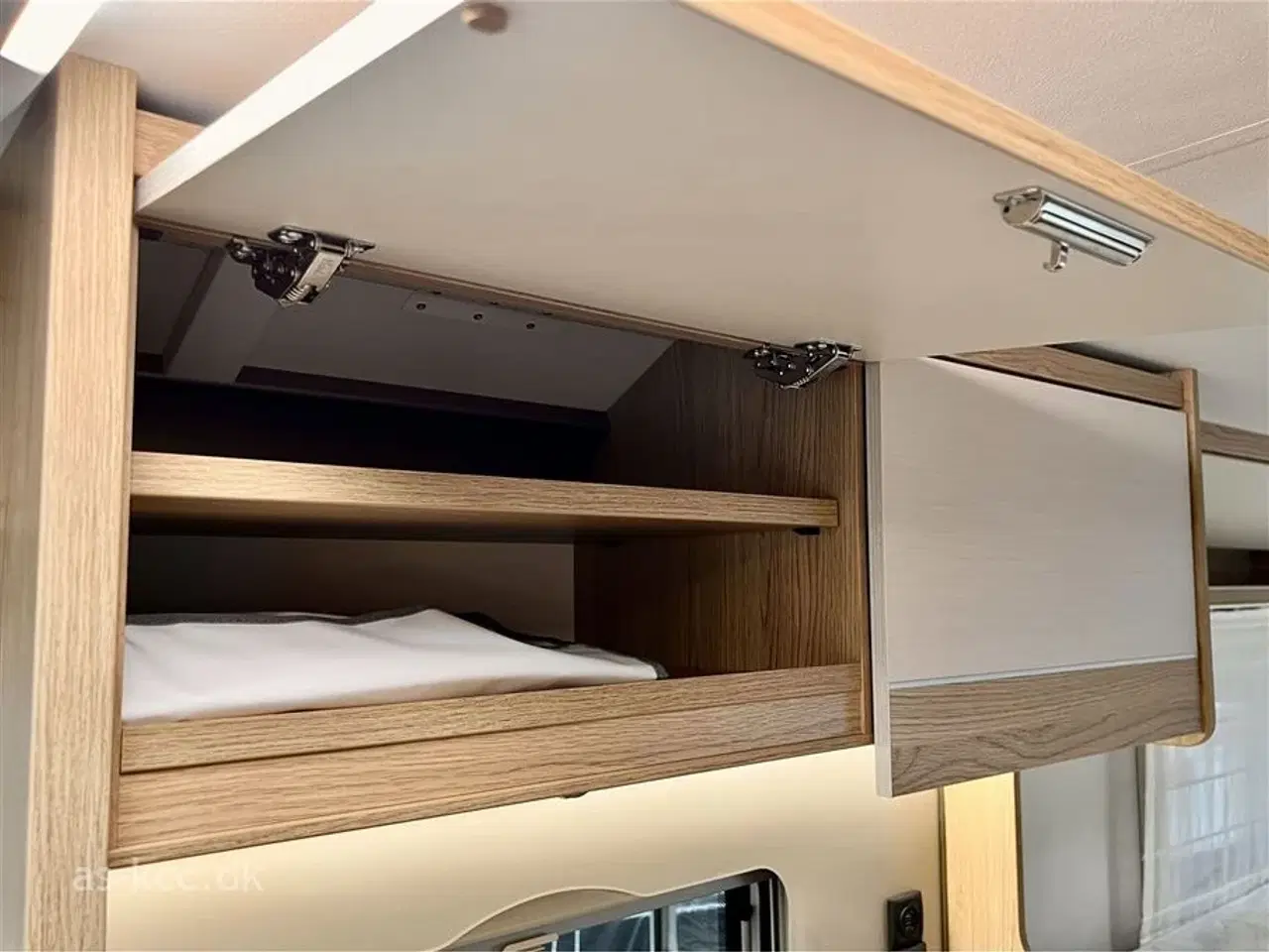 Billede 20 - 2025 - LMC Cruiser V646 Automat gear   LMC Cruise