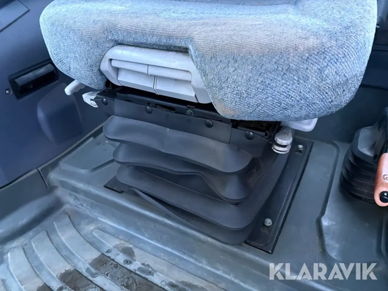 Billede 12 - Traktor New Holland TS135A