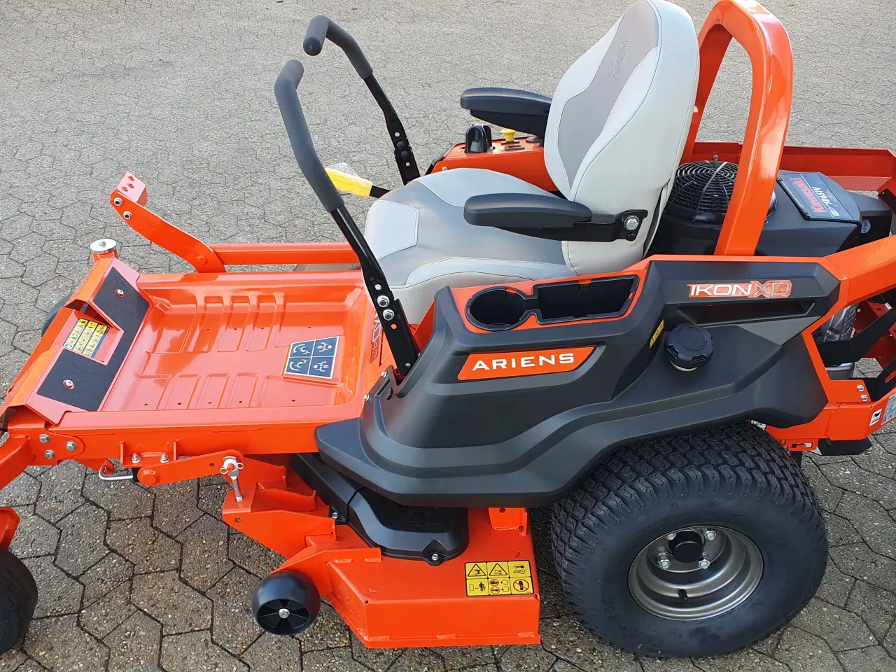 Billede 3 - Ariens Zeroturn Ikon 42 TILBUD