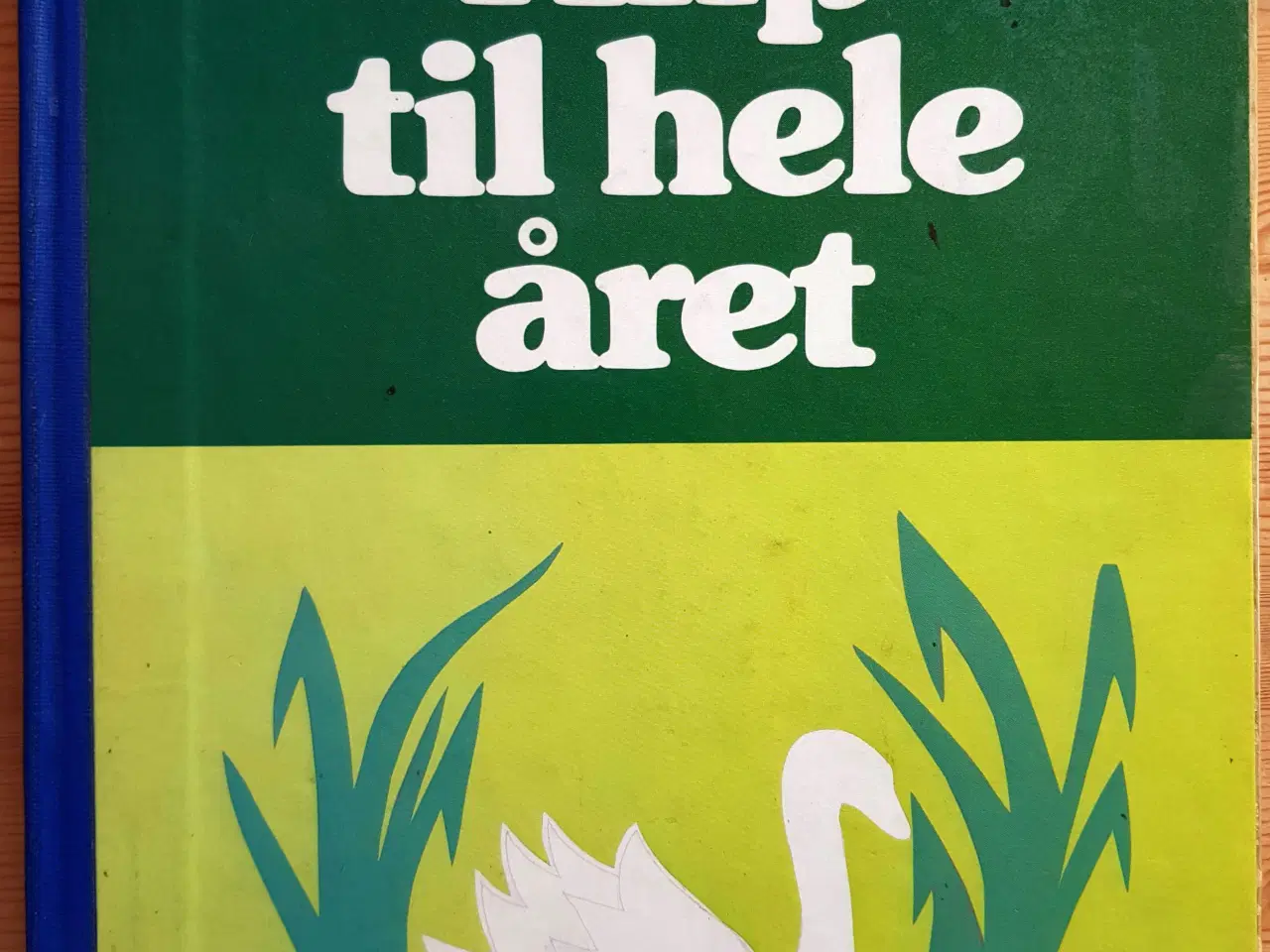 Billede 1 - 4 stk. danske bøger om papirklip