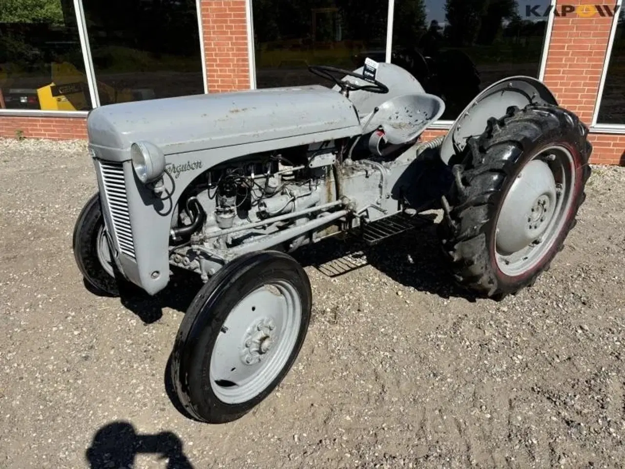 Billede 1 - Ferguson Grå Ferguson traktor