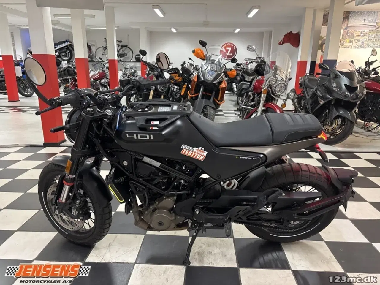 Billede 4 - Husqvarna Svartpilen 401