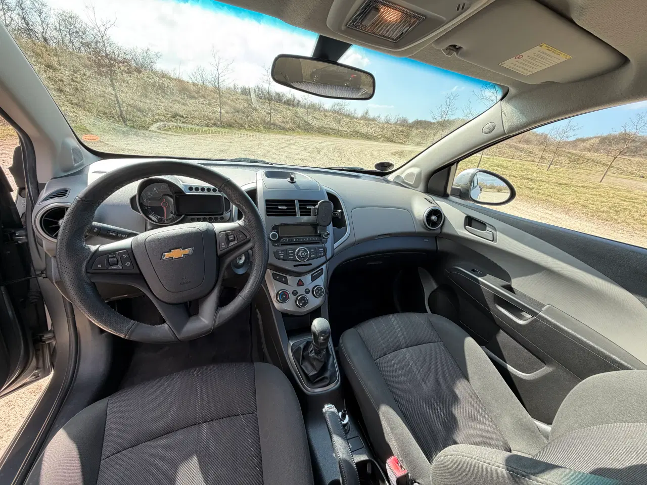 Billede 7 - Rummelig fornuftig bil