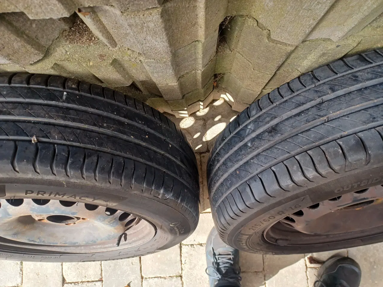 Billede 2 - Ford sommerhjul.