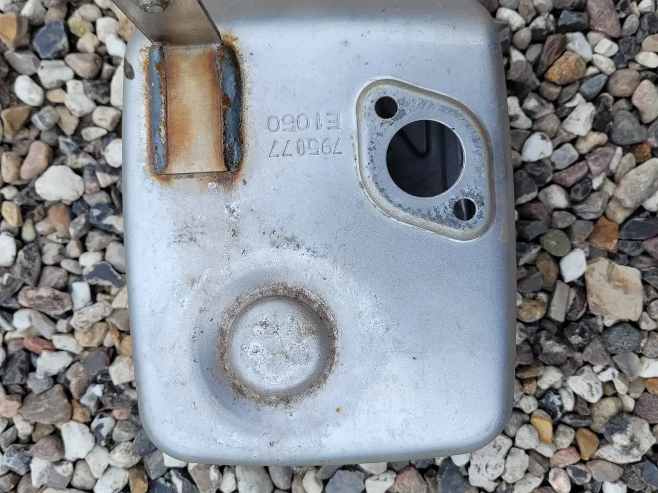 Billede 1 - Briggs stratton udstødning  Lydpotte.