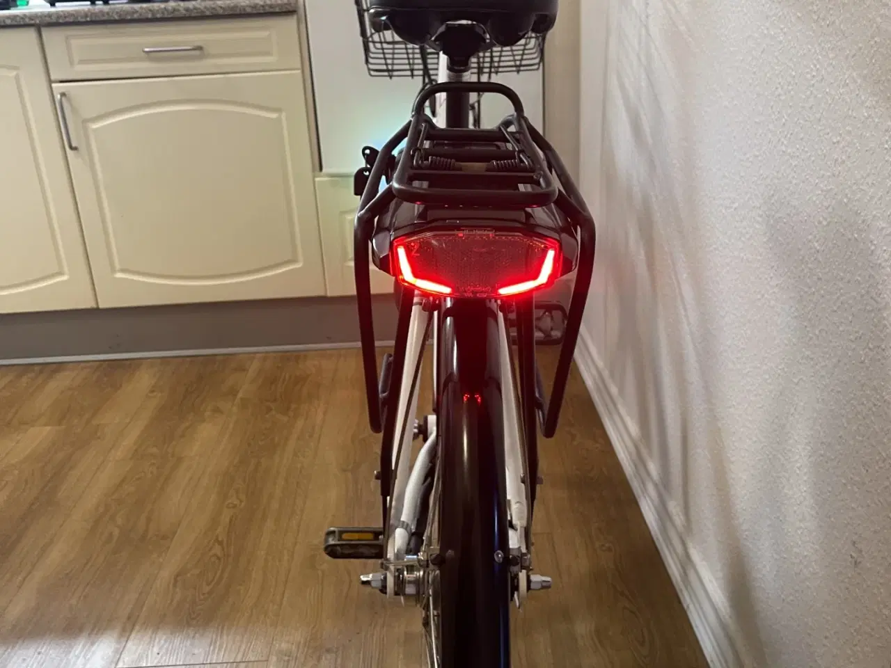 Billede 8 - flot sco dame elcykel 28"  7 gear.