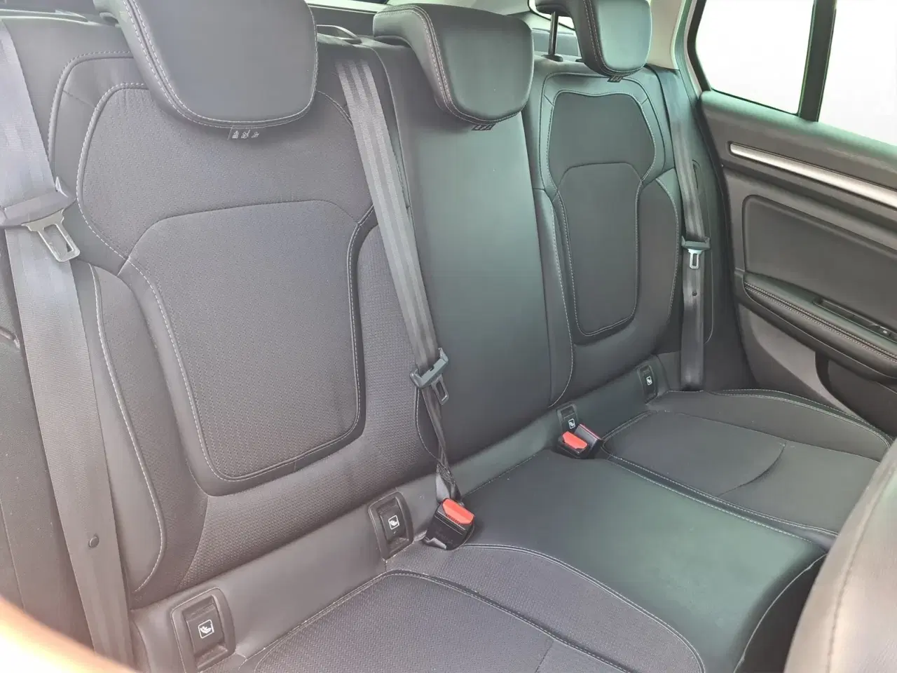 Billede 13 - Renault Megane IV 1,6 E-Tech Zen Sport Tourer