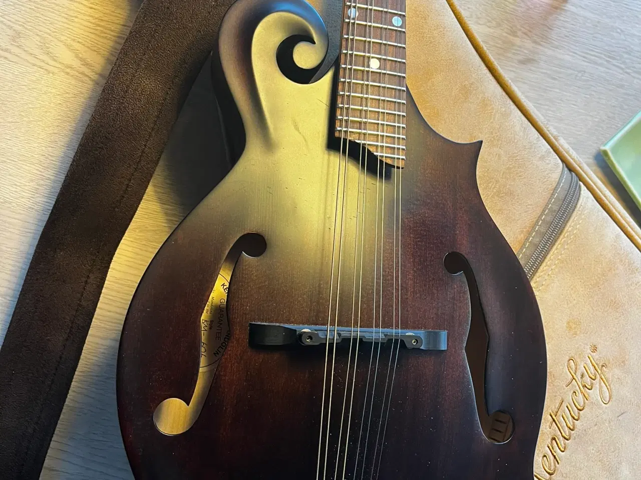 Billede 1 - mandolin Kentucky KM 606 sælges