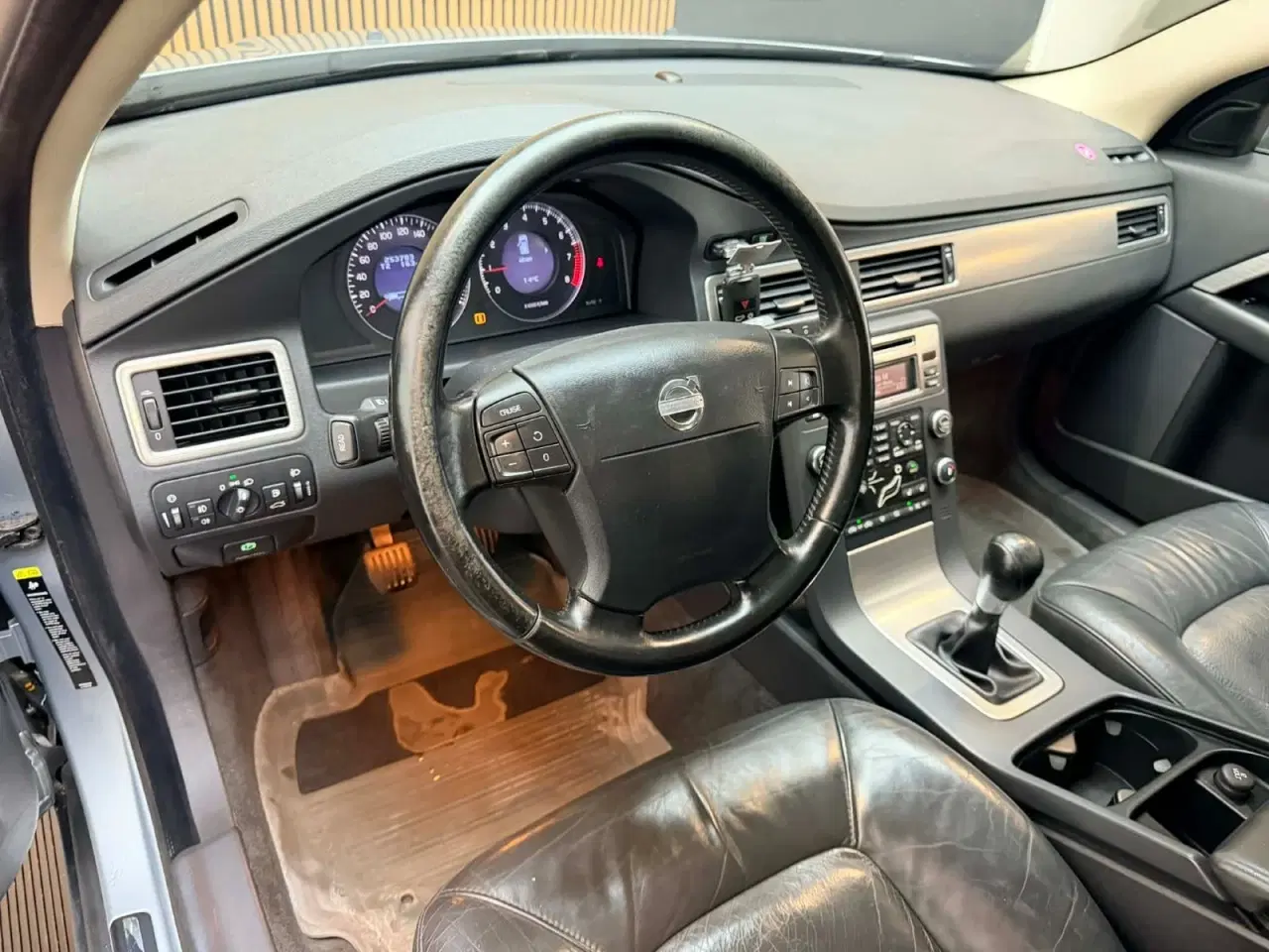 Billede 9 - Volvo V70 2,0 Summum