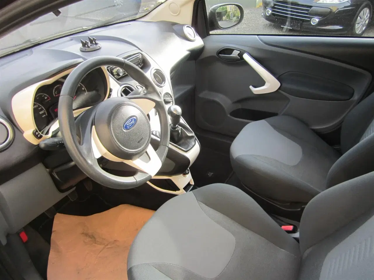Billede 7 - Ford Ka 1,2 Titanium 69HK 3d