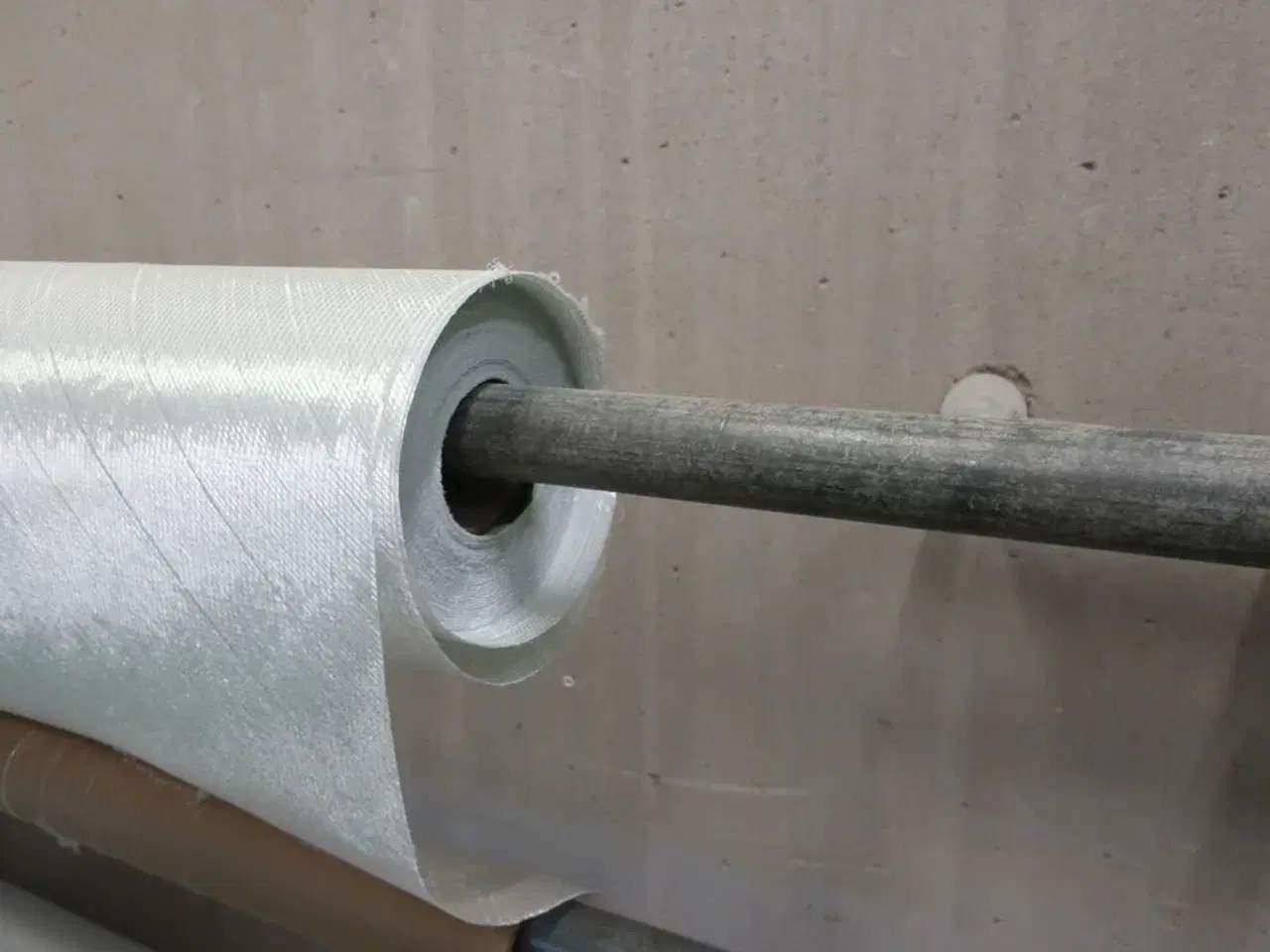 Billede 4 - Stativ til ruller inkl. div. glasfiberruller