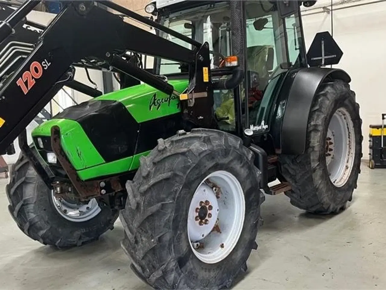 Billede 4 - Deutz-Fahr Agrofarm 100 M. Læsser 3000 timer