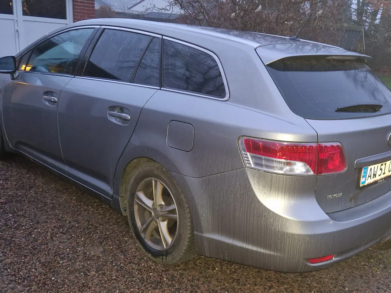 Billede 5 - Toyota Avensis, god stand.