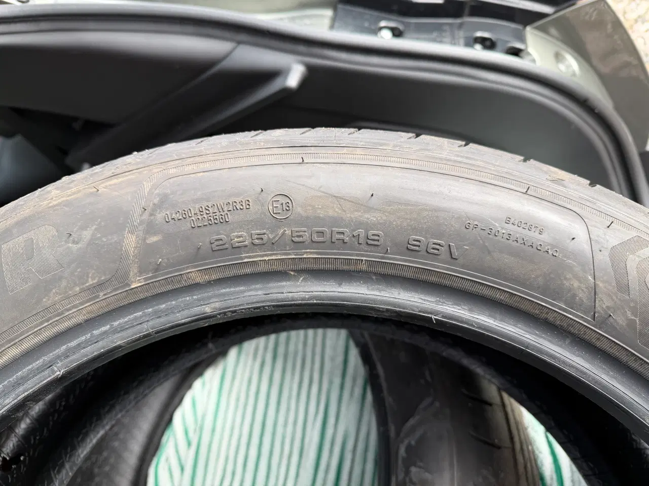 Billede 2 - Goodyear Efficient grip 2 SUV. 225/50r19 96v (4stk