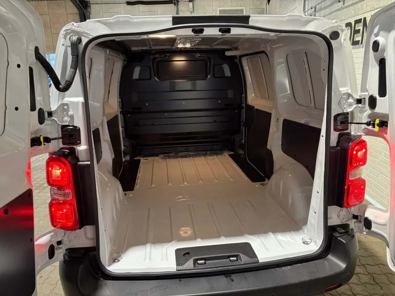 Billede 4 - Citroën ë-Jumpy 75 L2 BaseLine