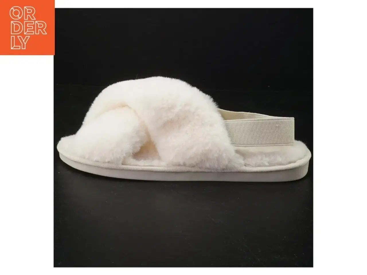 Billede 1 - Hvide plyssandaler fra Rosemunde (str. 38 til 39)