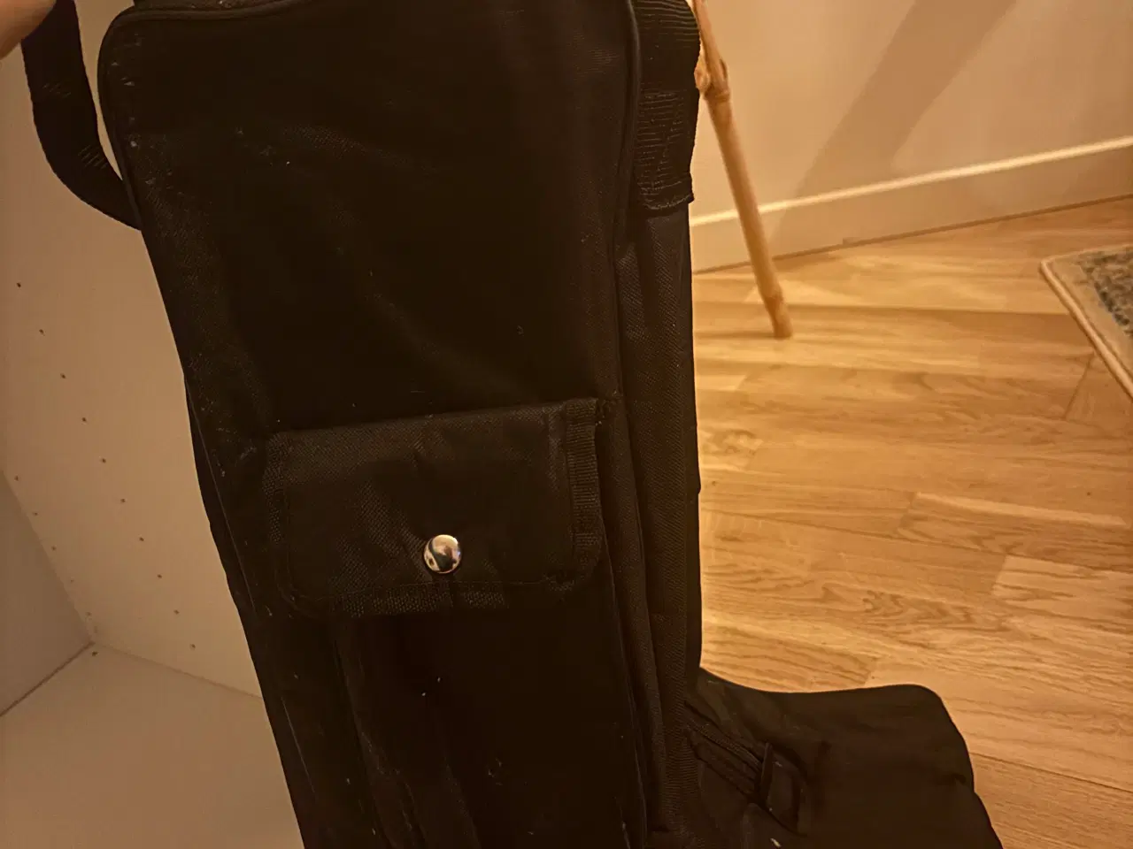 Billede 4 - Støvletaske med lomme i siden