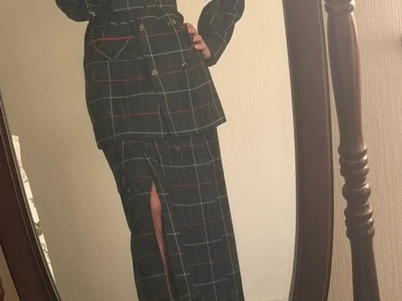 Billede 6 - Vintage Bee -Q blazer og nederdel str. M