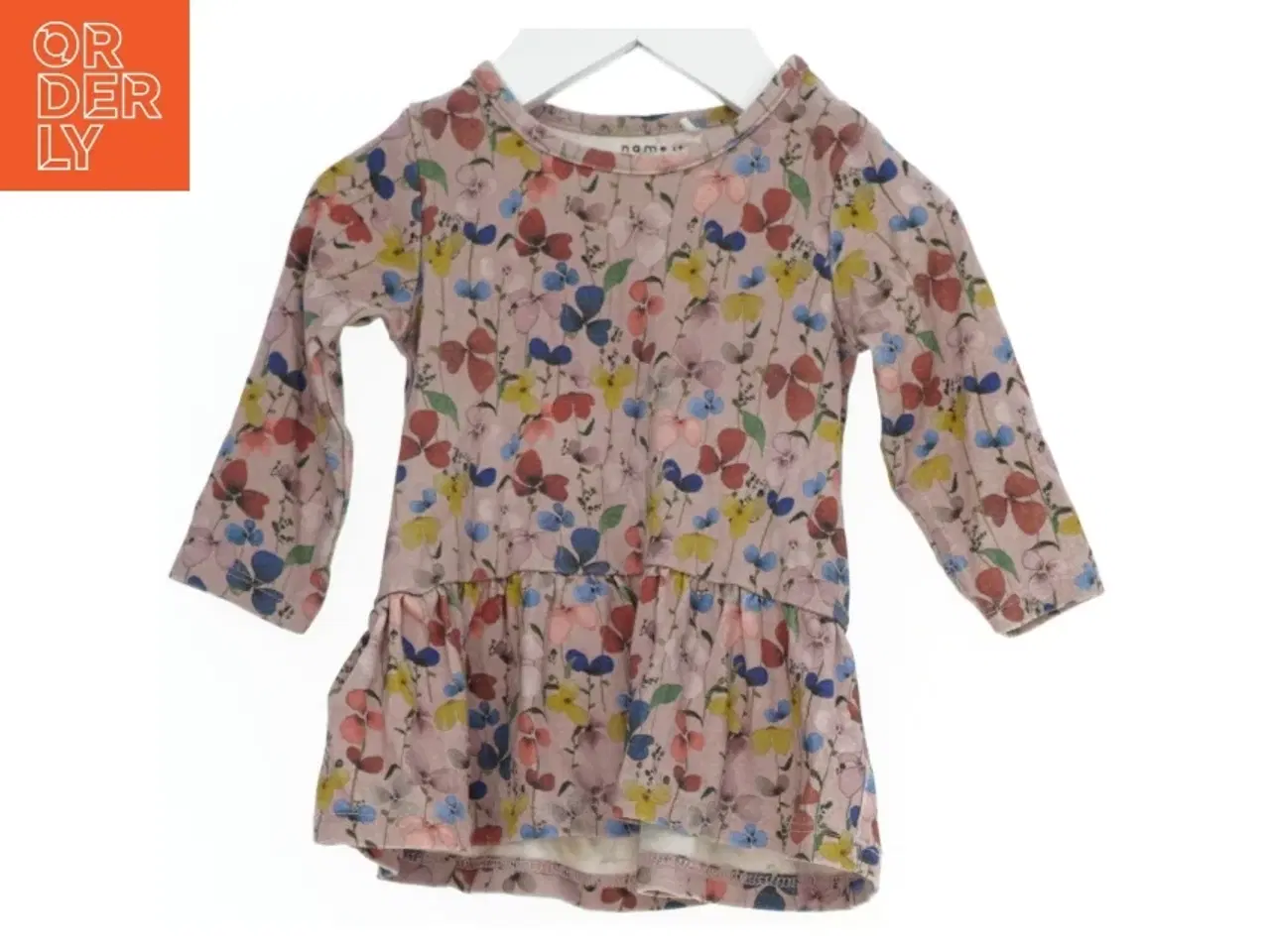 Billede 1 - Blomstret kjole til børn fra Name It (str. 62)