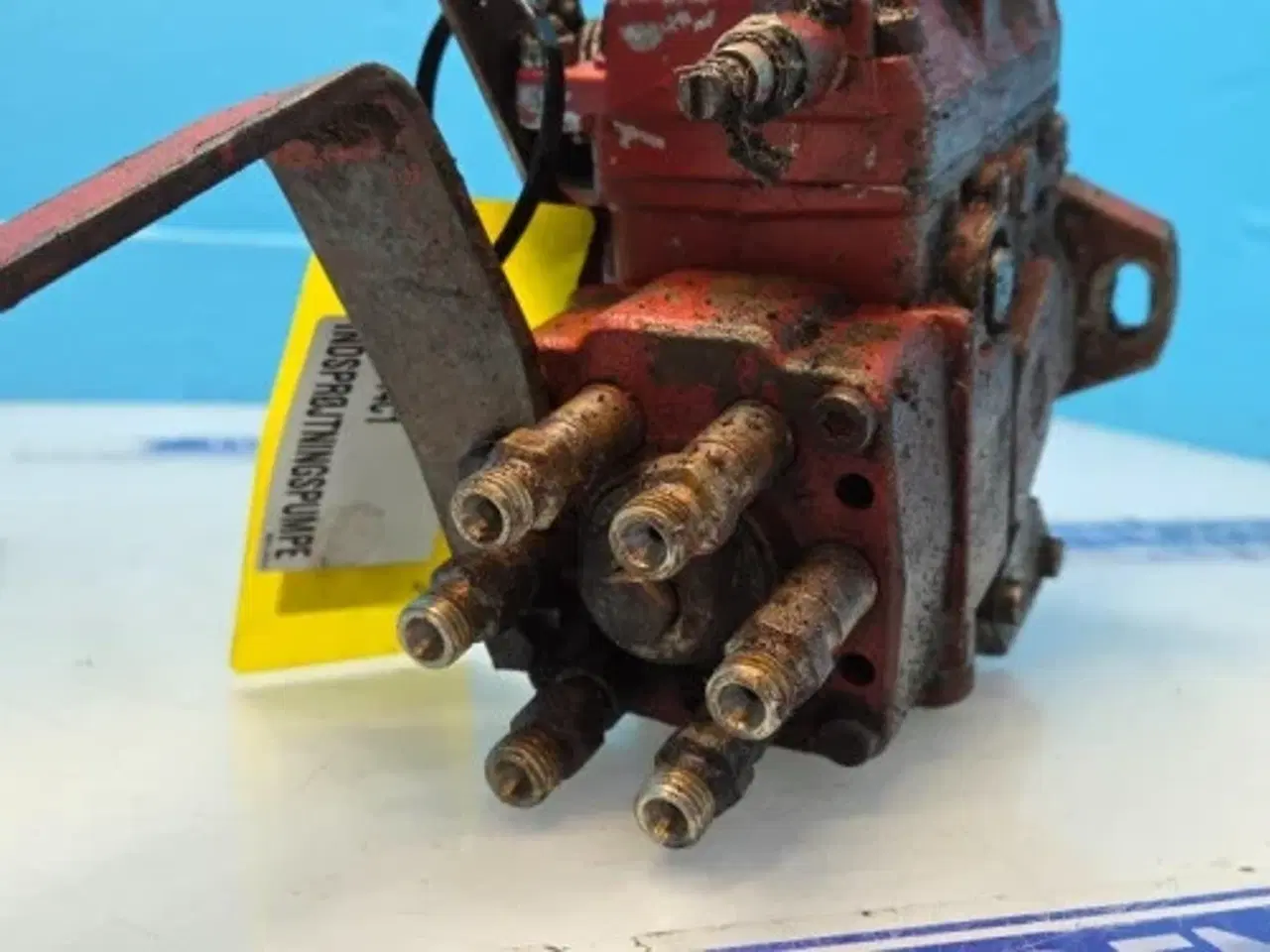 Billede 13 - Case 1620  Indsprøjtningspumpe  1329014C1