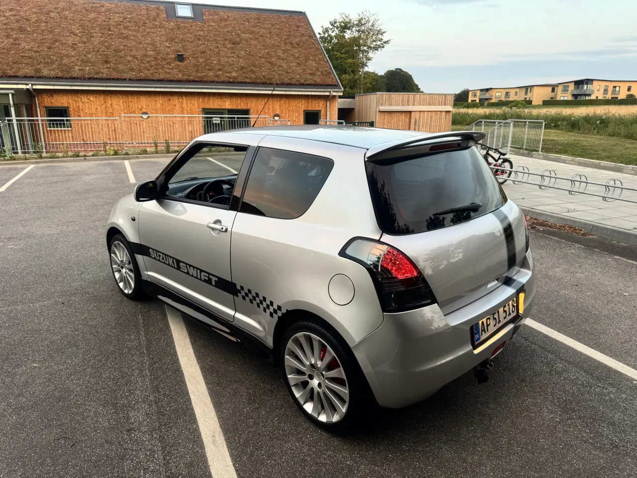 Billede 3 - Unik Suzuki Swift nysynet og med lavt kilometer
