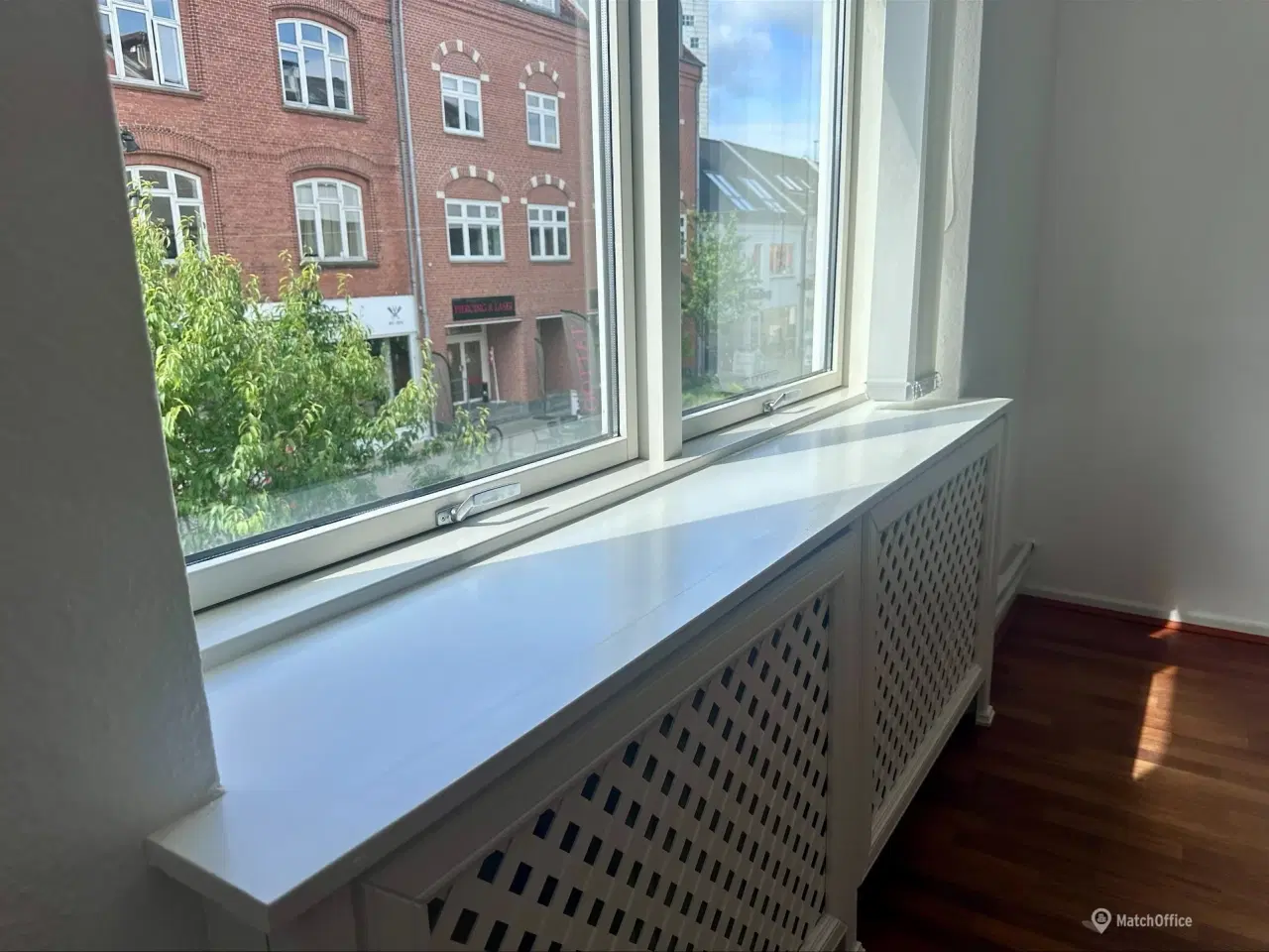 Billede 5 - Central beliggenhed på gågaden