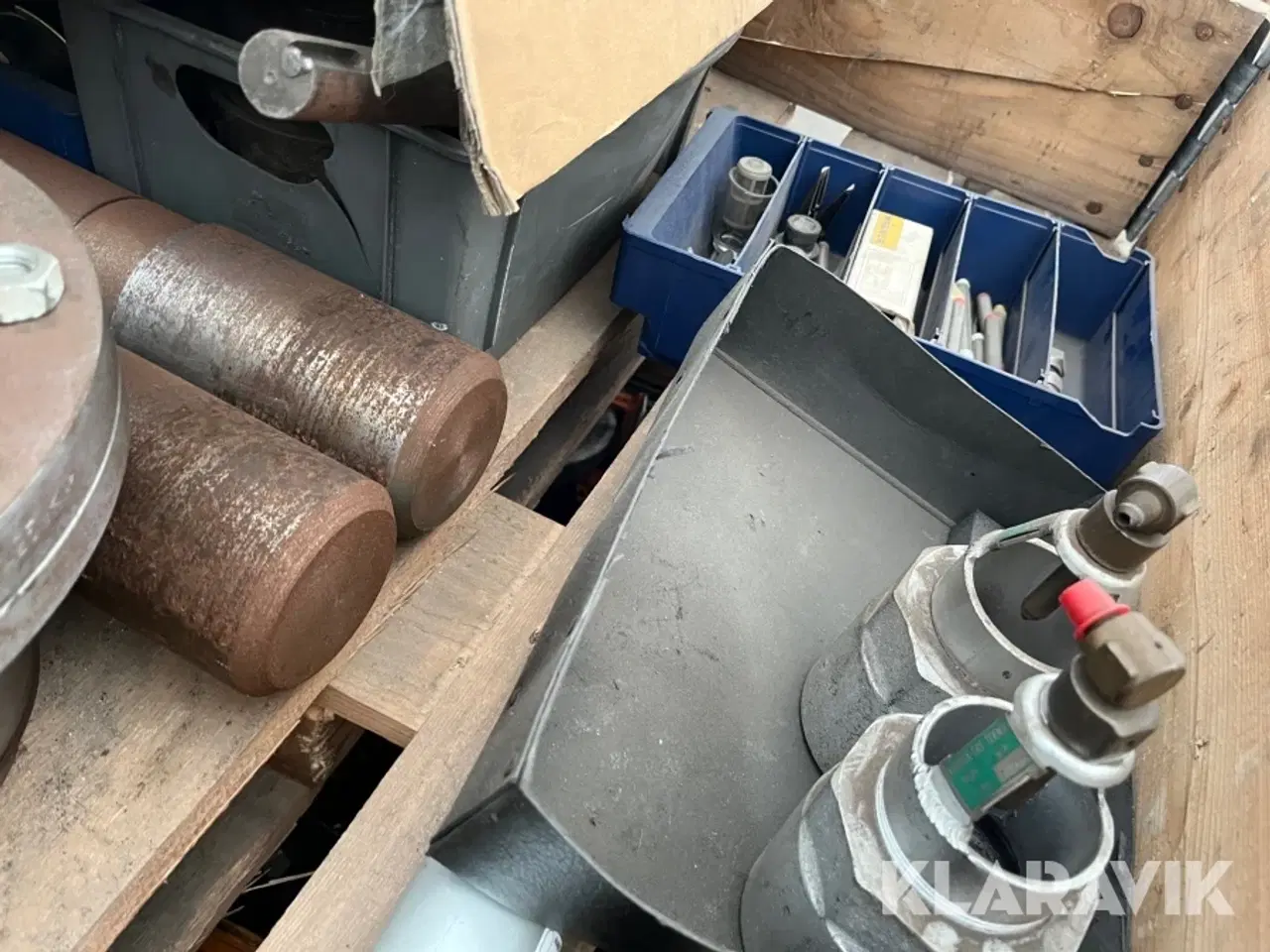 Billede 3 - Dele til asfalt/vejmarkering Wagner/koni