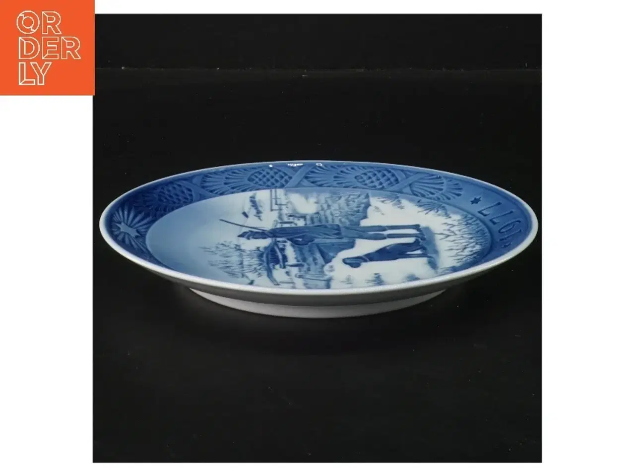 Billede 2 - Royal Copenhagen dekorativt tallerken 1977 fra Royal Copenhagen (str. Ø 18 cm)