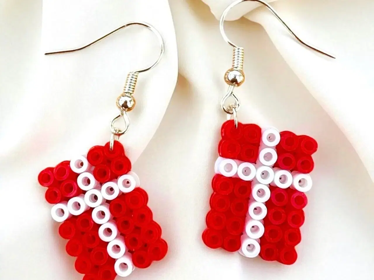 Billede 1 - Dannebrog øreringe