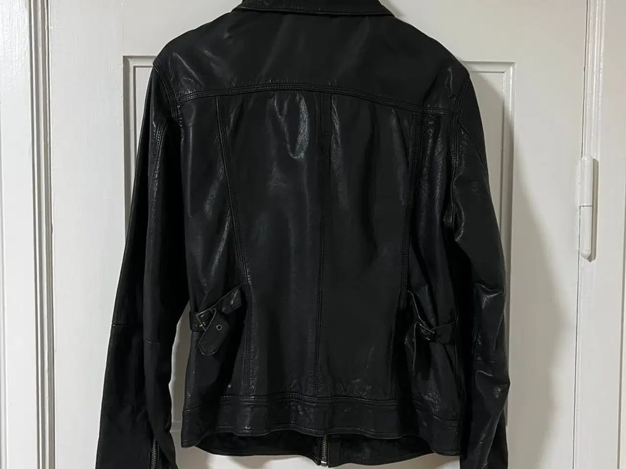 Billede 3 - Superdry dame læderjakke – Str. XL