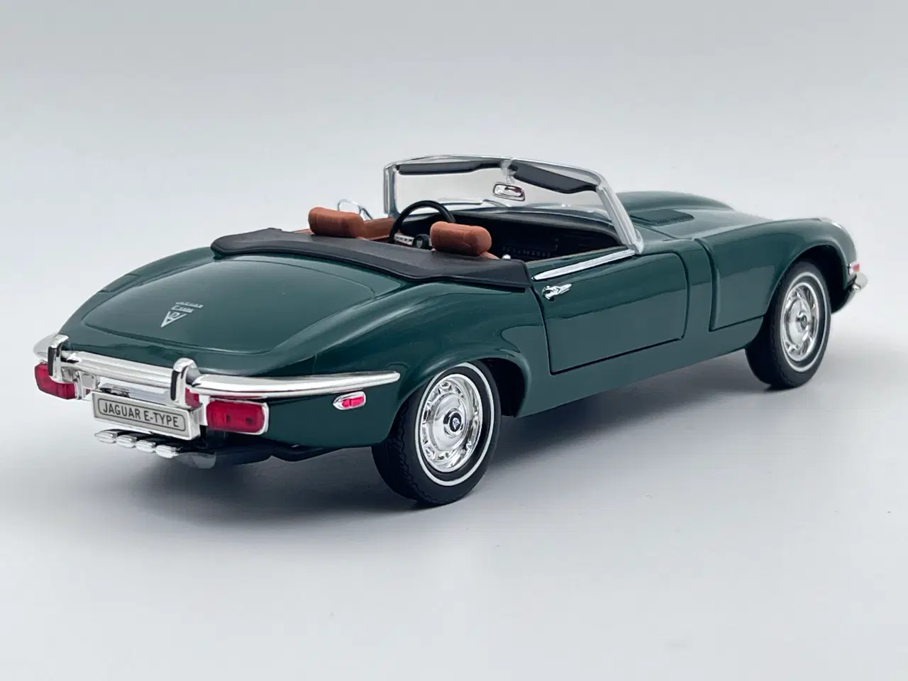 Billede 4 - 1971 Jaguar E-Type Mk3 Cabriolet - 1:18  