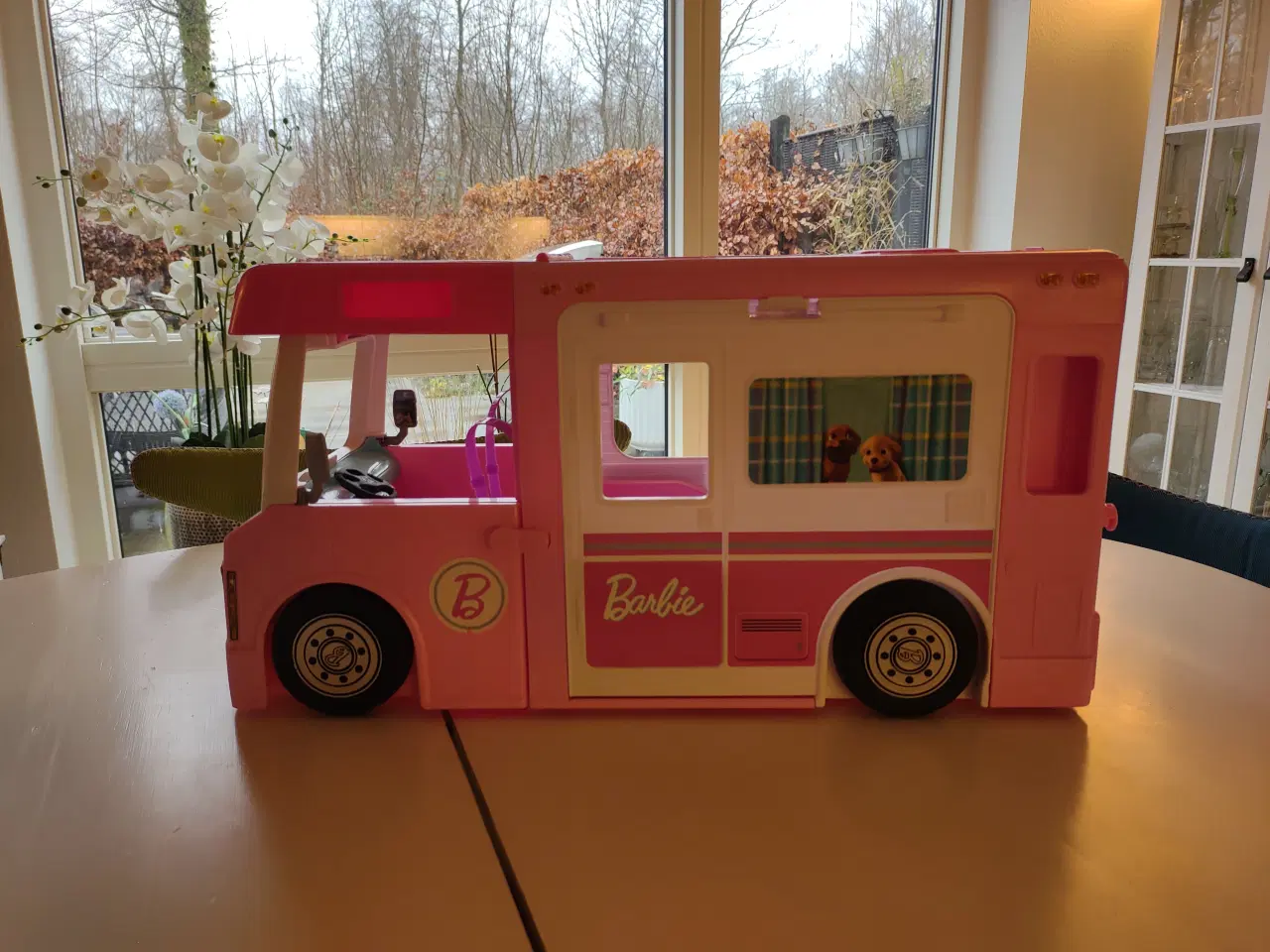 Billede 2 - Barbie camper - er som ny