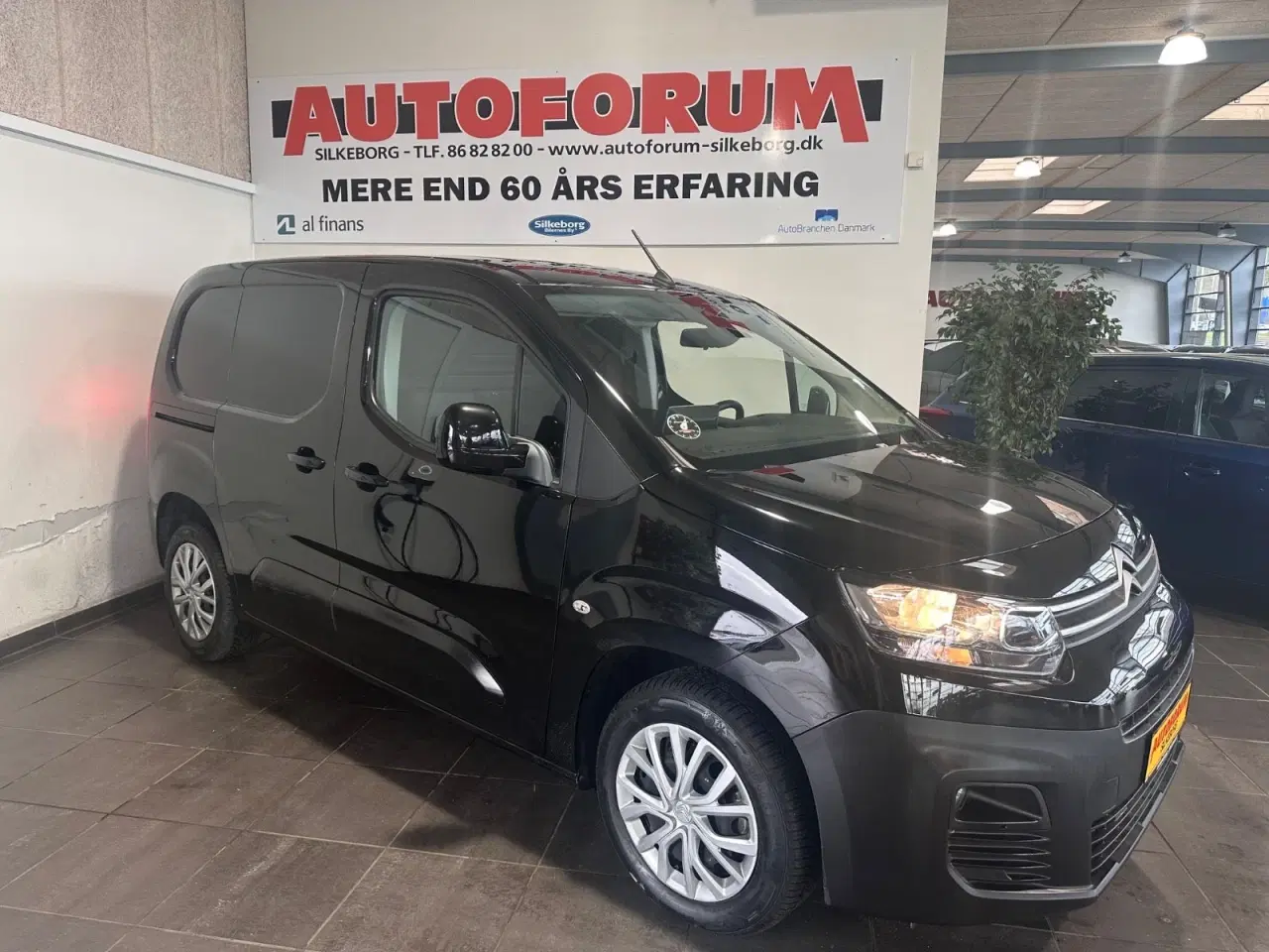 Billede 1 - Citroën Berlingo 1,5 BlueHDi 130 L1 ProffLine EAT8 Van