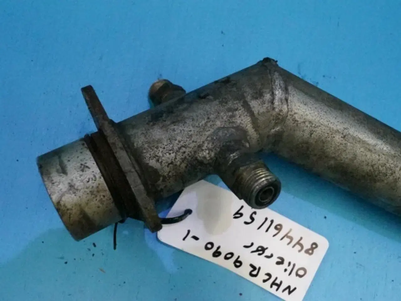 Billede 5 - New Holland CR9090 Olierør 84461159