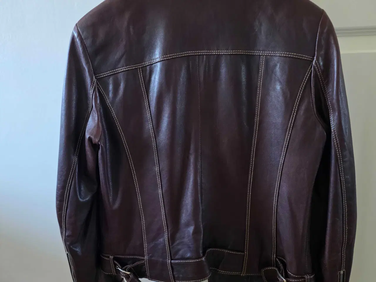 Billede 1 - Dame skind jakke