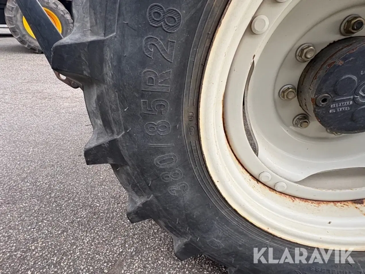 Billede 11 - Traktor Valtra 6750