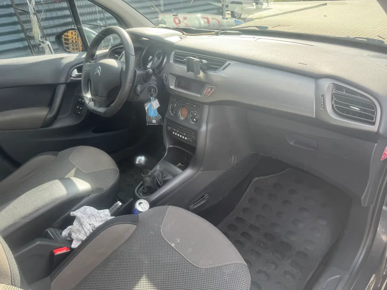 Billede 11 - Citroen C3 1,6Bluehdi 100Hk 33km/l 