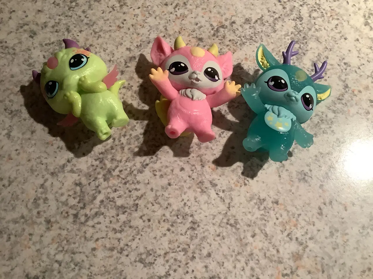 Billede 2 - Helt nye Hatchimals 3 stk