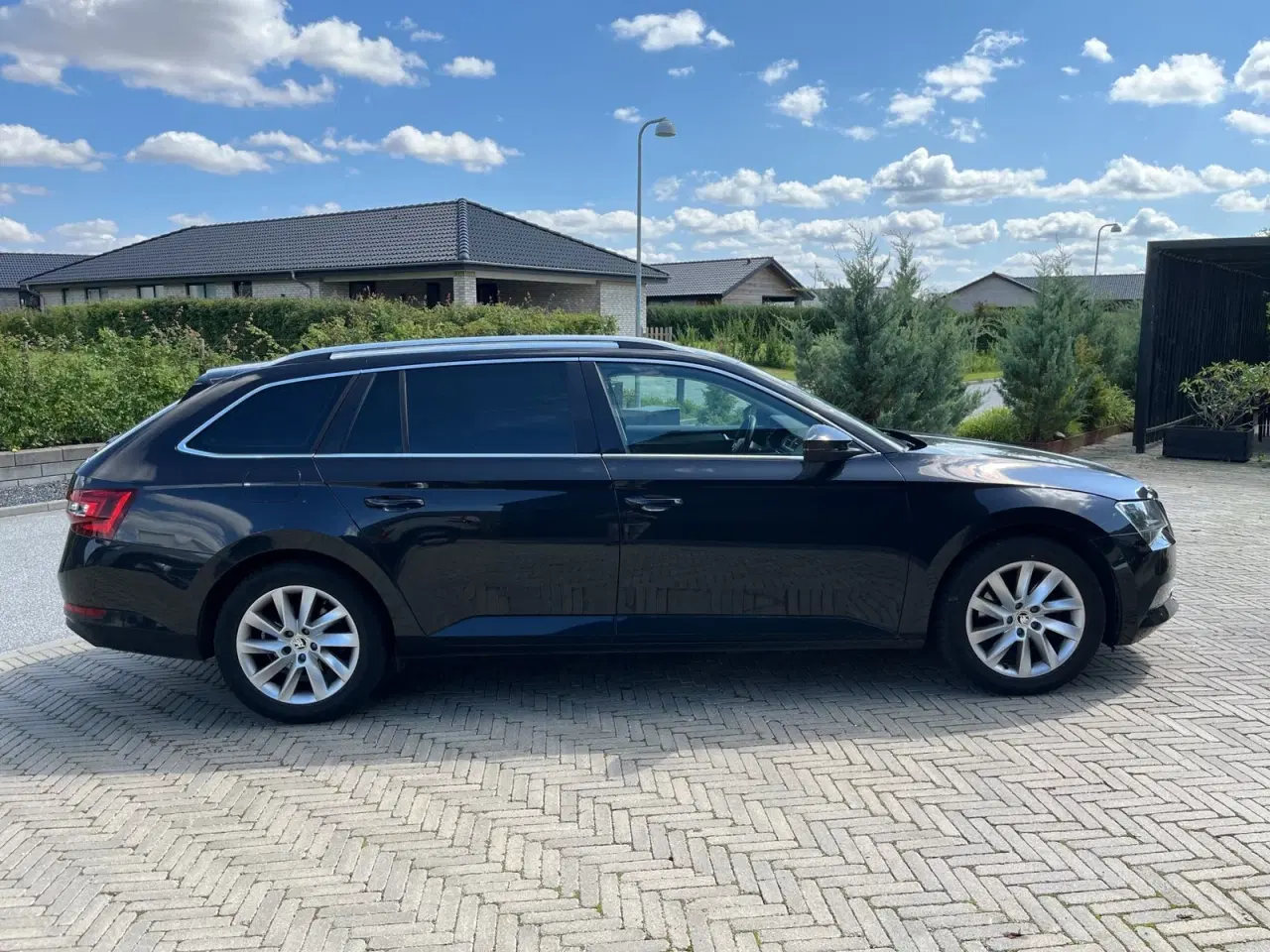 Billede 4 - Skoda Superb 2,0 TDi 150 Style Combi DSG