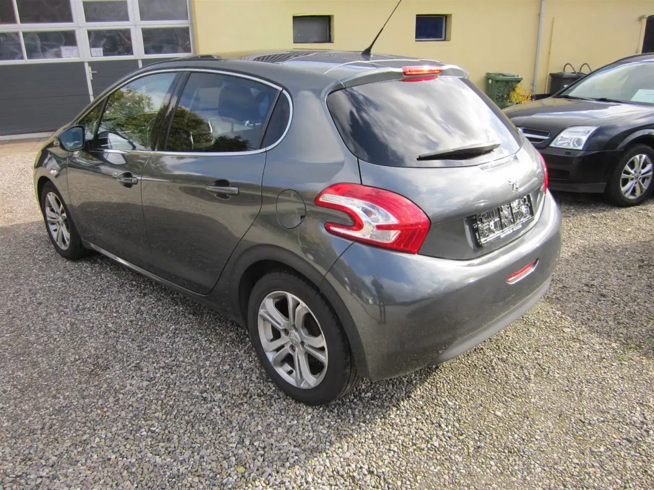 Billede 4 - Peugeot 208 1,2 VTi Allure 82HK 5d