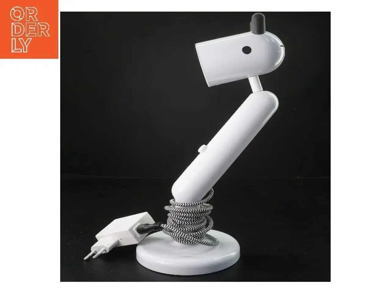 Billede 1 - Hvid bordlampe (str. 39 cm)